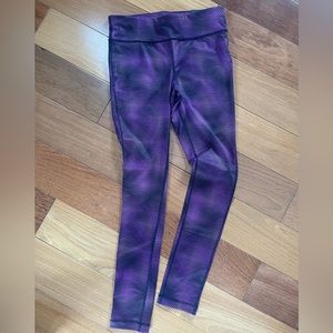 Purple tights / leggings